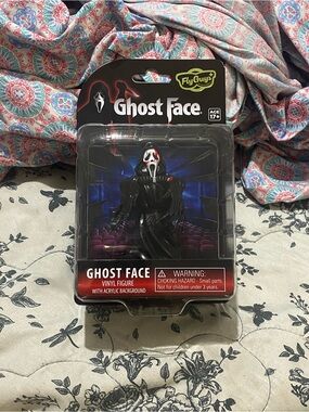 Ghost Face Vinyl Figure movie scene background fly guys